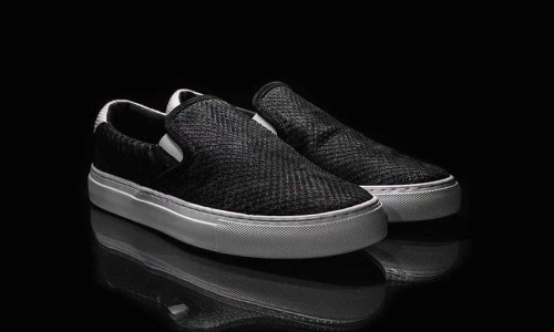 Diemme x CROSSOVER “Pain, Grief, Despair” 联名 Slip On 鞋款